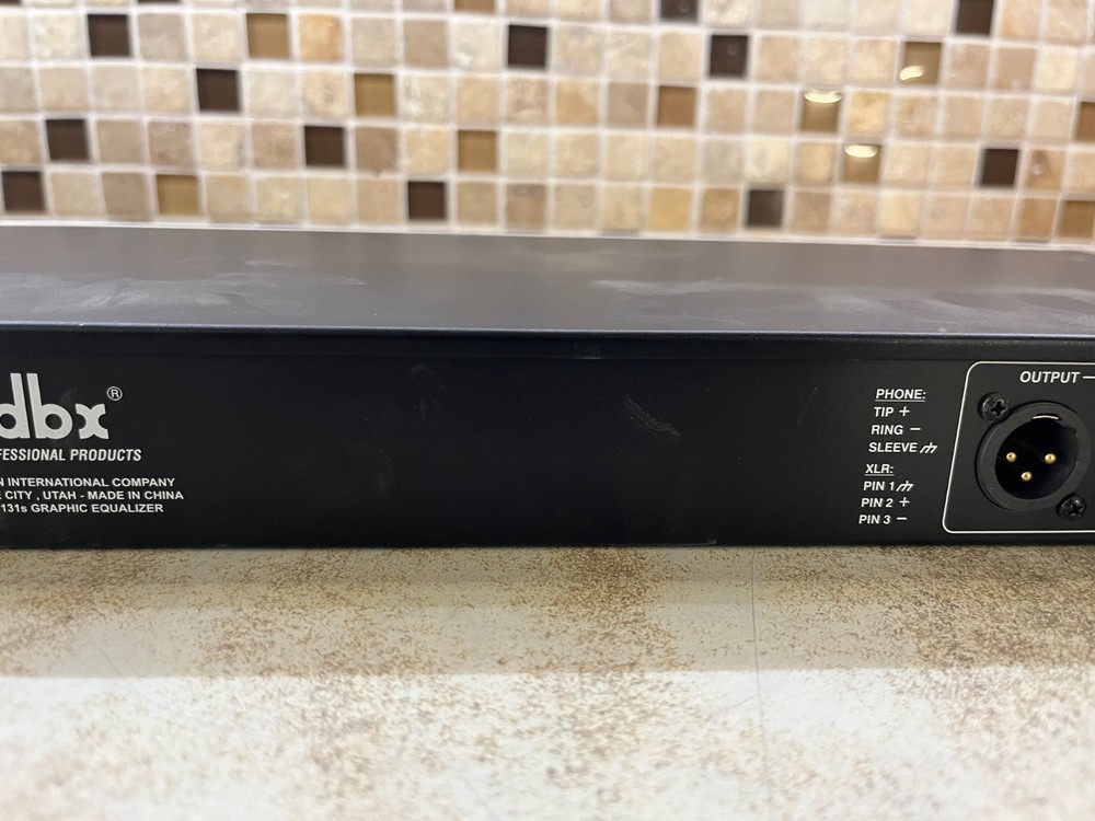 dbx 131s Single Channel 31-Band Graphic Equalizer