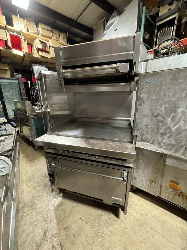 Jade Range w/ Griddle & Standard Oven Base Nat Gas
