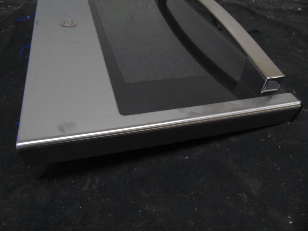 GE JGBS86SPSS Gas Range Lower Door Assembly with Handle