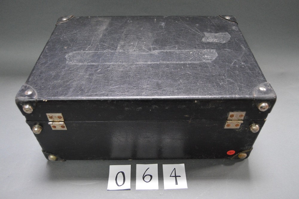 PORTABLE PRECISION PNEUMATIC CALIBRATOR SERIES FA-235