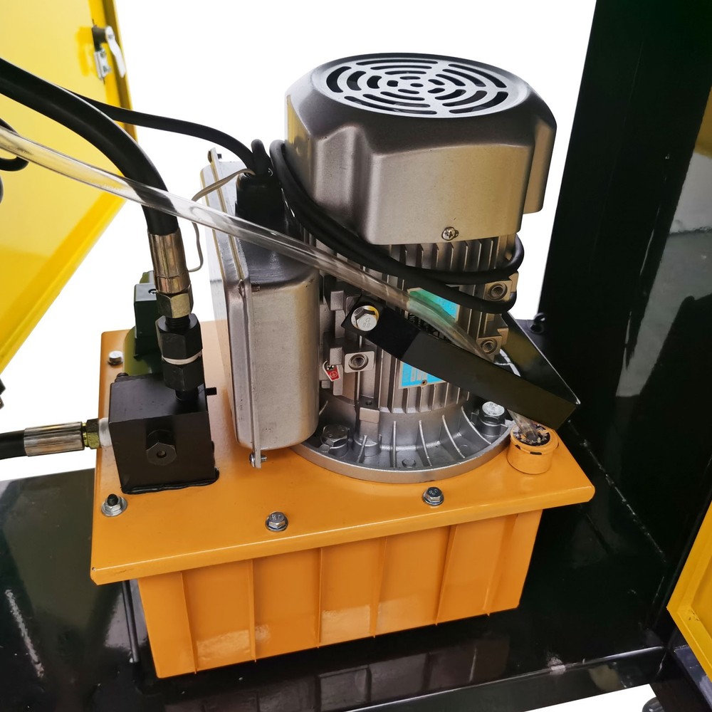Multi-functional Busbar Processing Machine Cutting Punching Flat Bending Crimpin