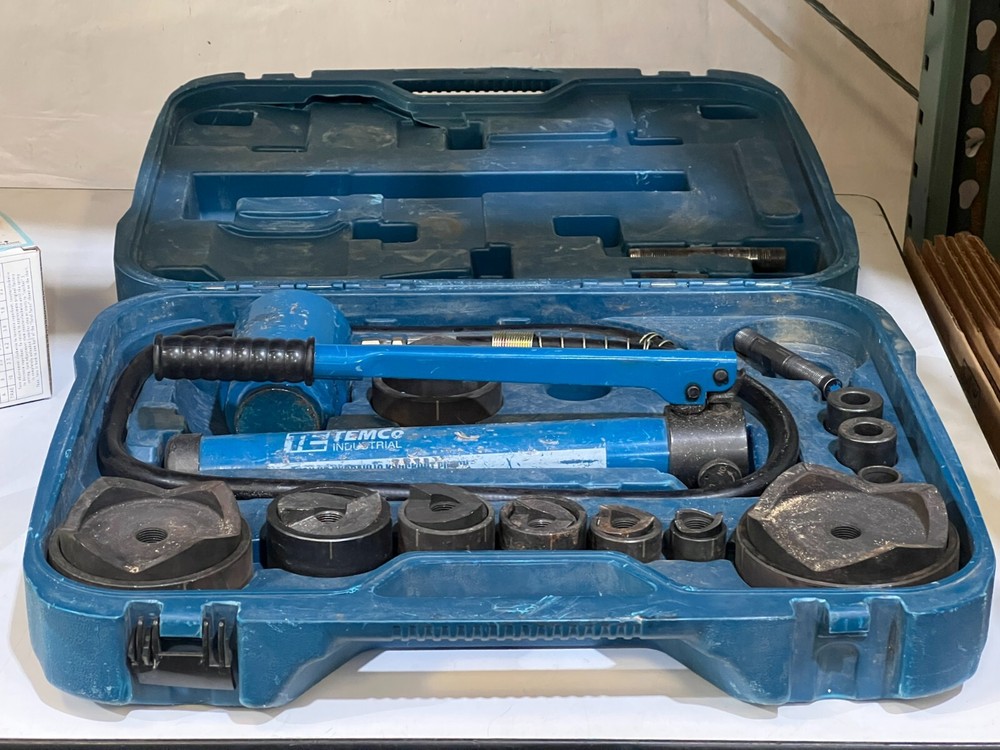 TEMCo TH0037 4 Inch Hydraulic Knockout Punch Hole Cutter Tool Set Missing 3" Die