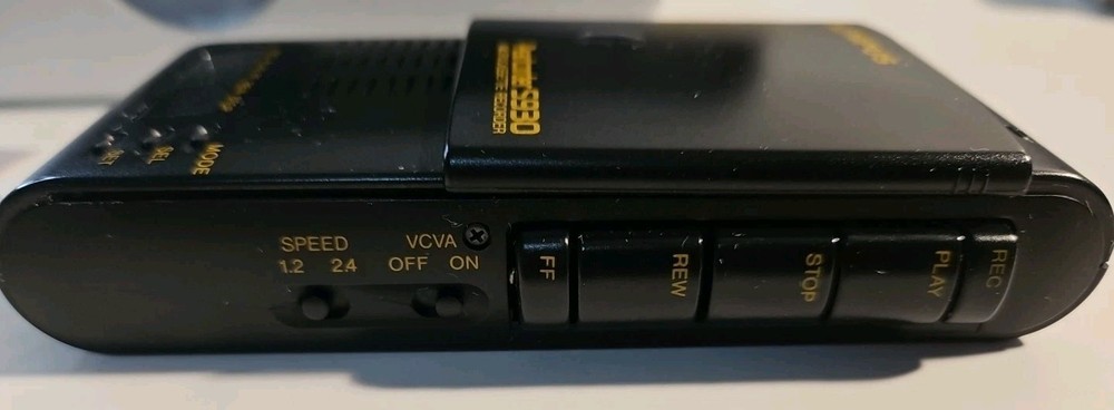 OLYMPUS PEARLCORDER S930 Handheld Microcassette Audio Recorder Working