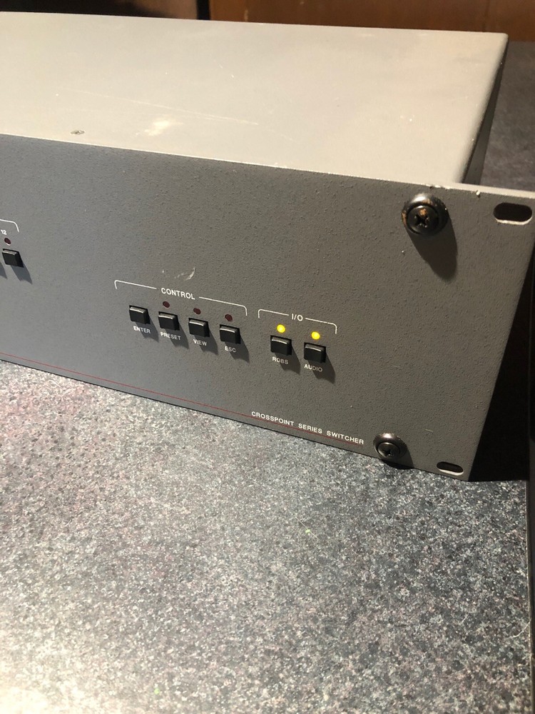Extron ER 9918 Crosspoint Series Switcher