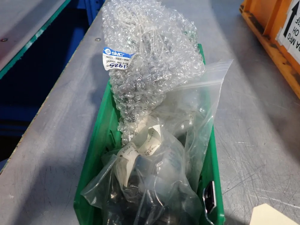 SMC   GRIPPER CYLINDERS   12250270701