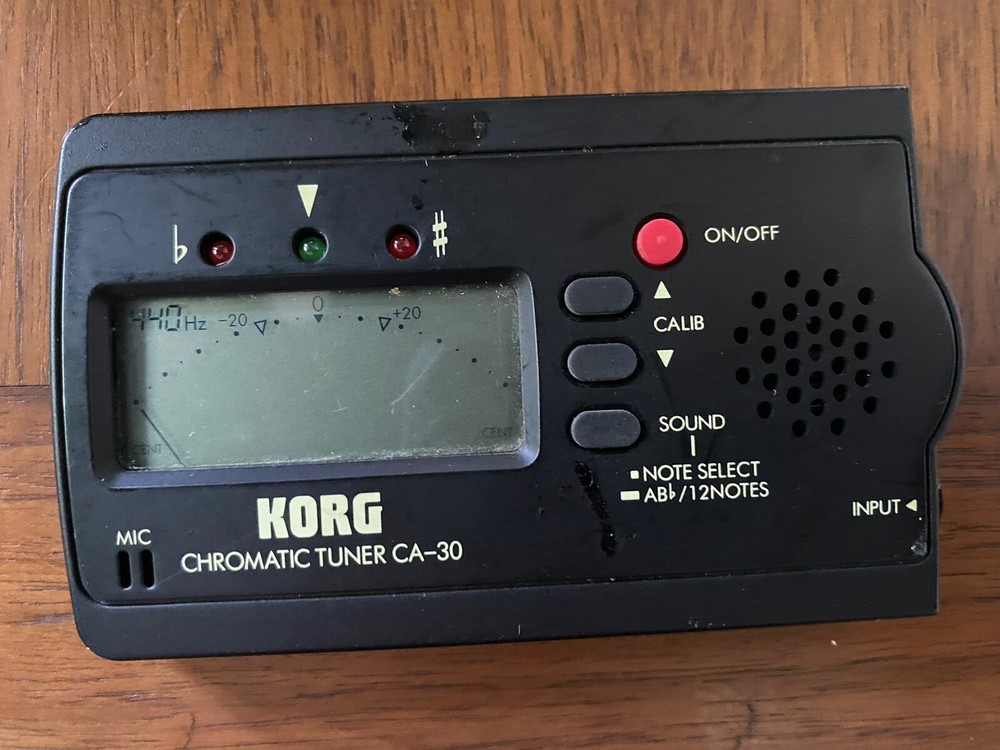 Korg CA-30 High-precision LCD LED Indicator Mic/Speaker Compact Chromatic Tuner