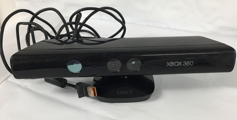 Microsoft Xbox 360 Kinect Motion Sensor Bar Model 1414 Wireless Controller&Games