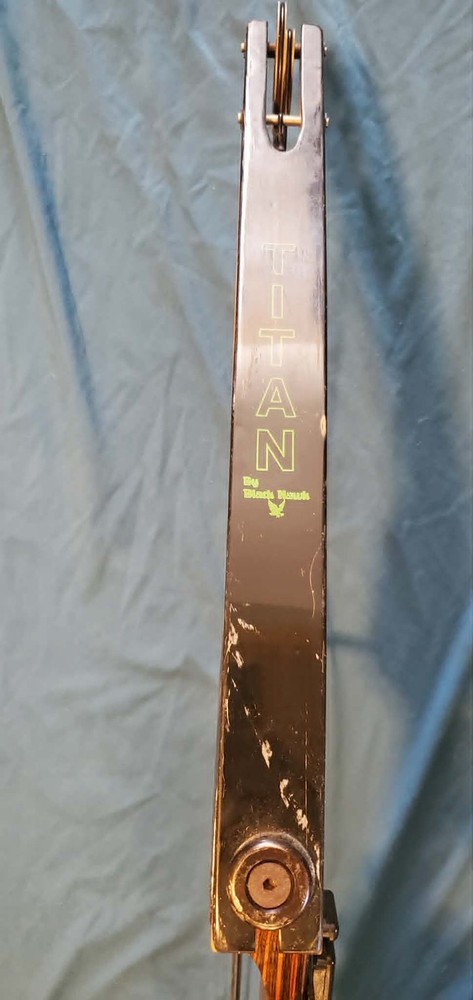 Titan by Black Hawk Vintage Compound ? Bow