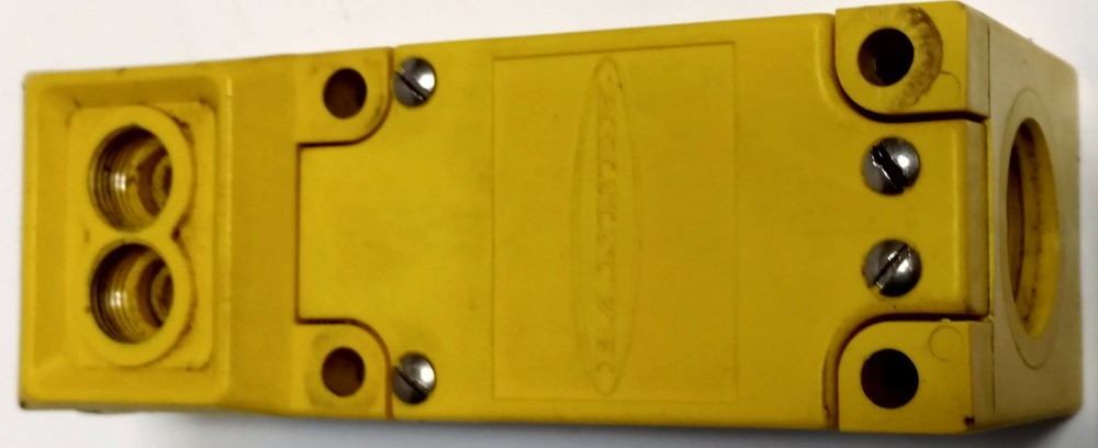 Banner Engineering FV1-P-LM3 Scanner Block