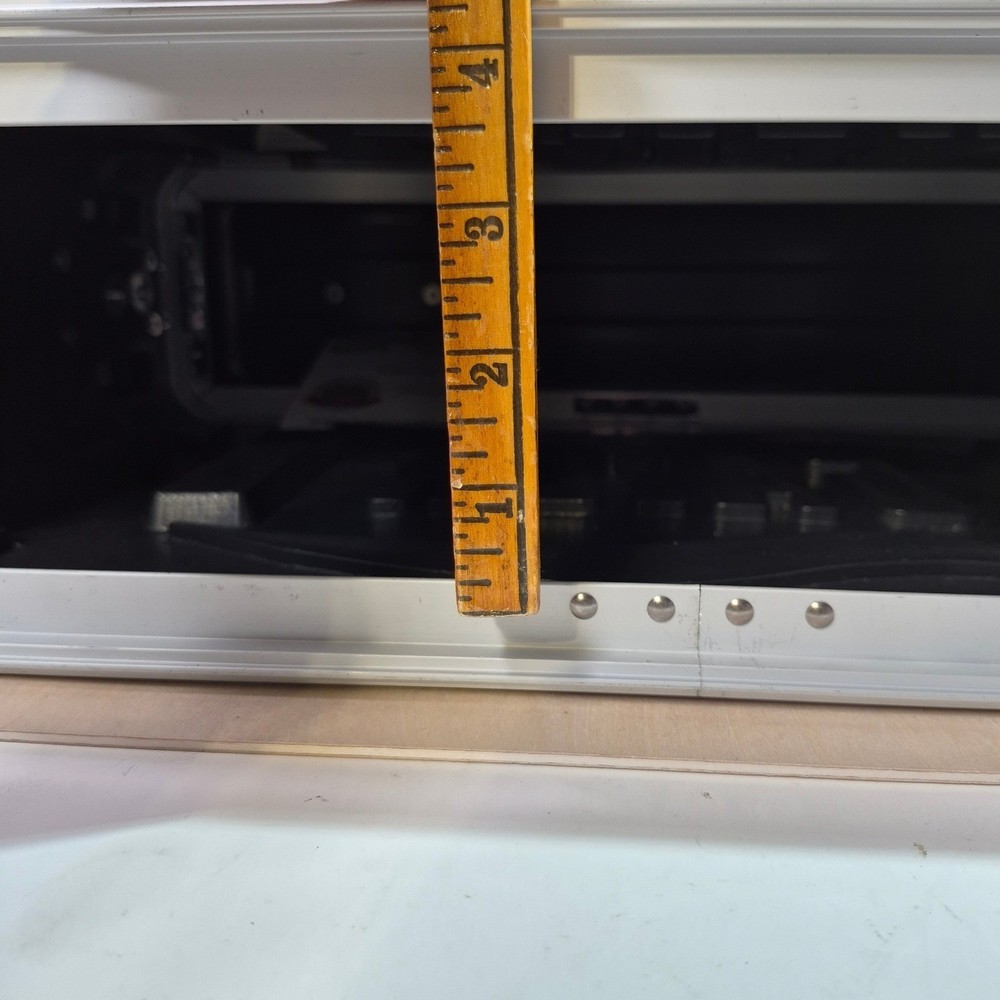 Gator Cases Rackmount ATA Flight Case Black Aluminum 4U