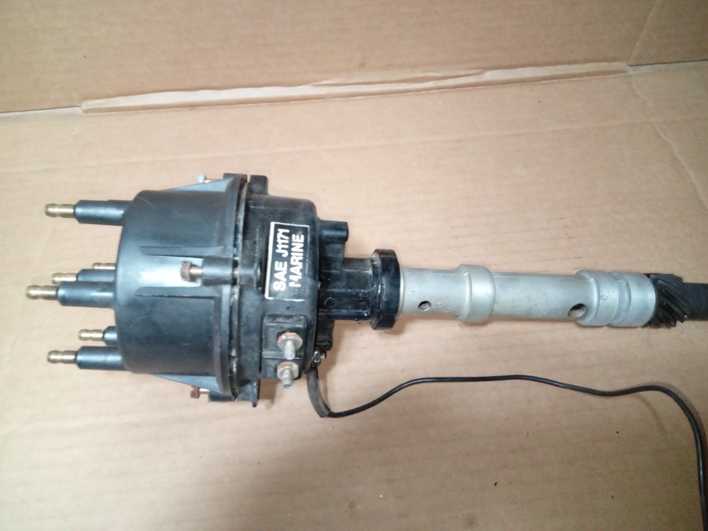 Mercruiser V6 4.3 Distributor Cap And Assembly