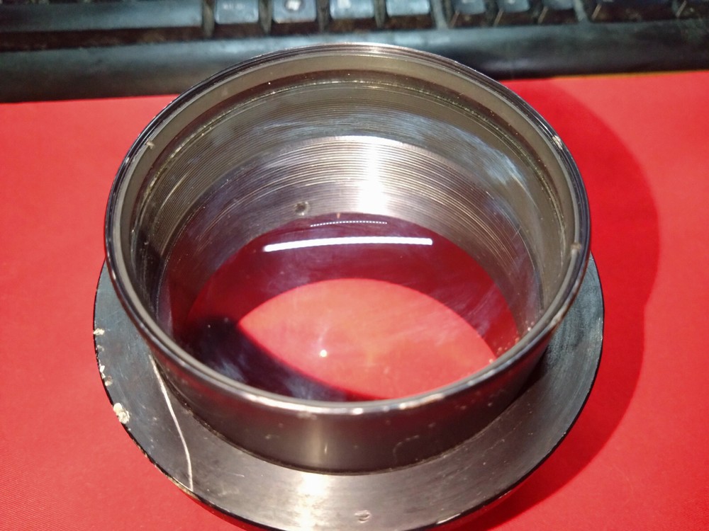 Unknown lens unit