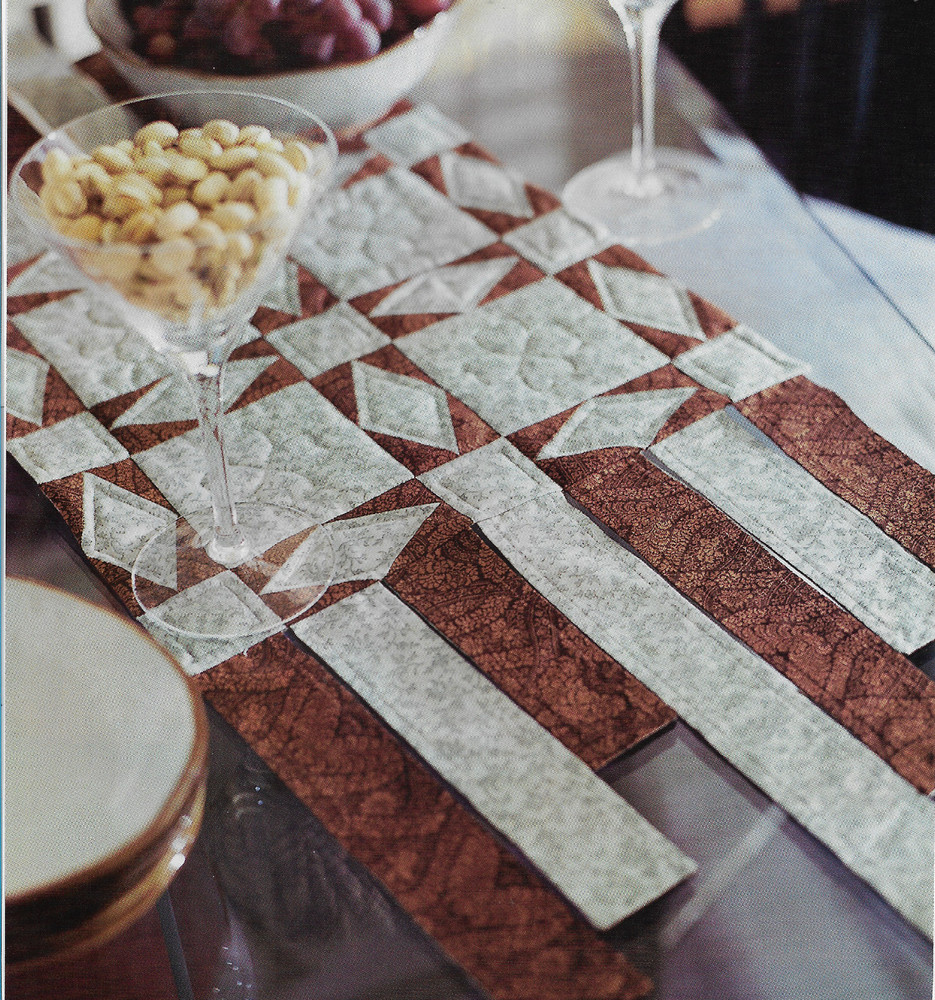 Darting Minnows Table Topper quilting pattern instructions