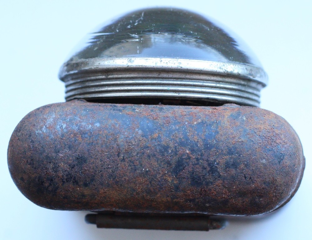 WWII WW2 GERMAN WEHRMACH ORIGINAL FLASHLIGHT (Y26-01)