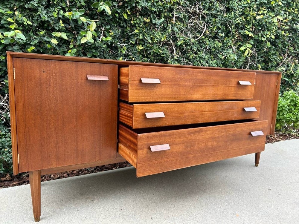 Mid Century Modern Credenza/Sideboard by G-Plan