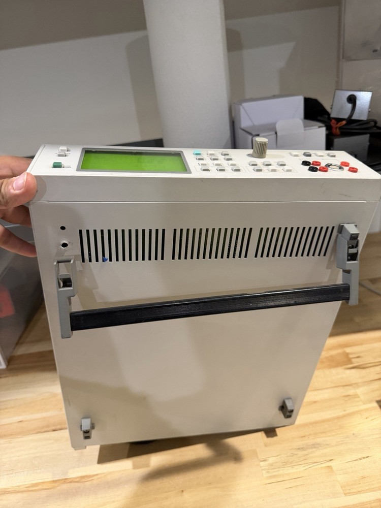 FLUKE PM6306 LCR PROGRAMMABLE AUTOMATIC RCL METER DC - 1MHZ (TESTED) SHIPS FAST