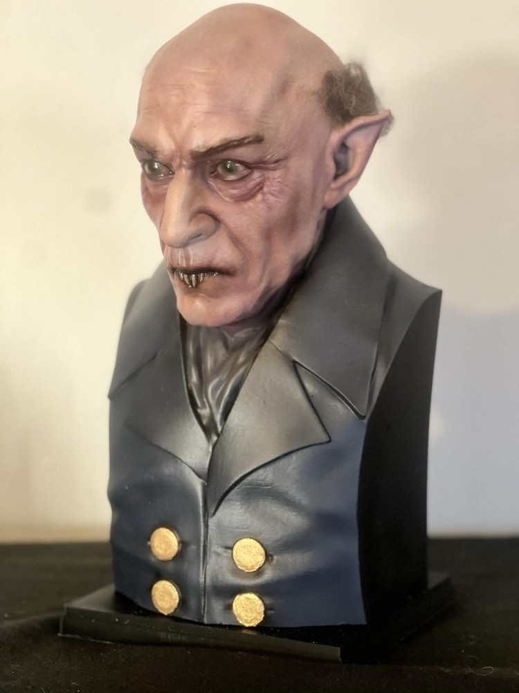 Nosferatu Vampire Horror Bust Statue