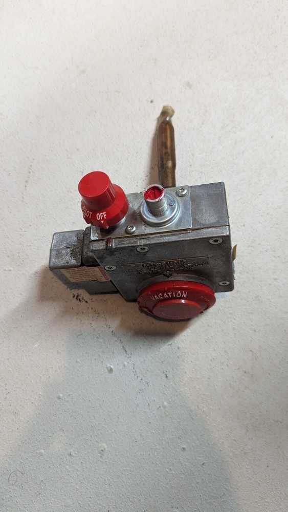 New Robertshaw # 75-138-007 LP Gas Thermostat