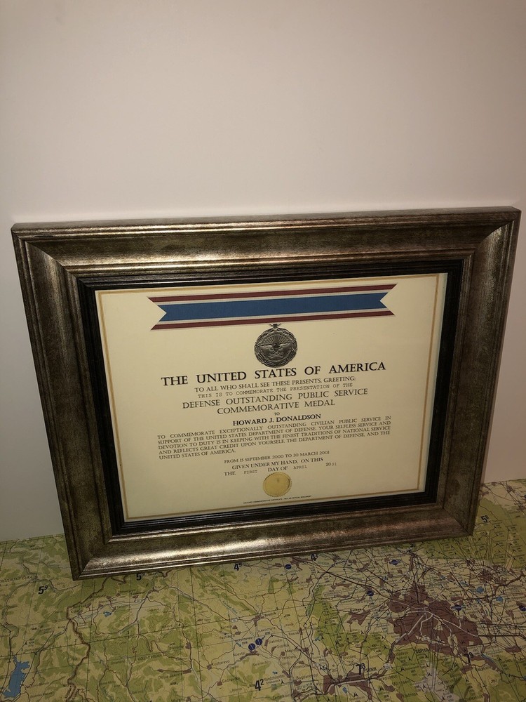 DEFENSE OUTSTANDING PUBLIC SERVICE COMMEMORATIVE MEDAL CERTIFICATE ~ Type-1