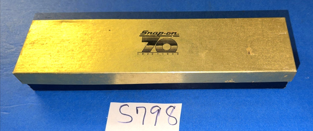 SNAP-ON TOOLS 70 ANNIVERSARY RATCHETING SCREWDRIVER BLACK HANDLE WITH BOX