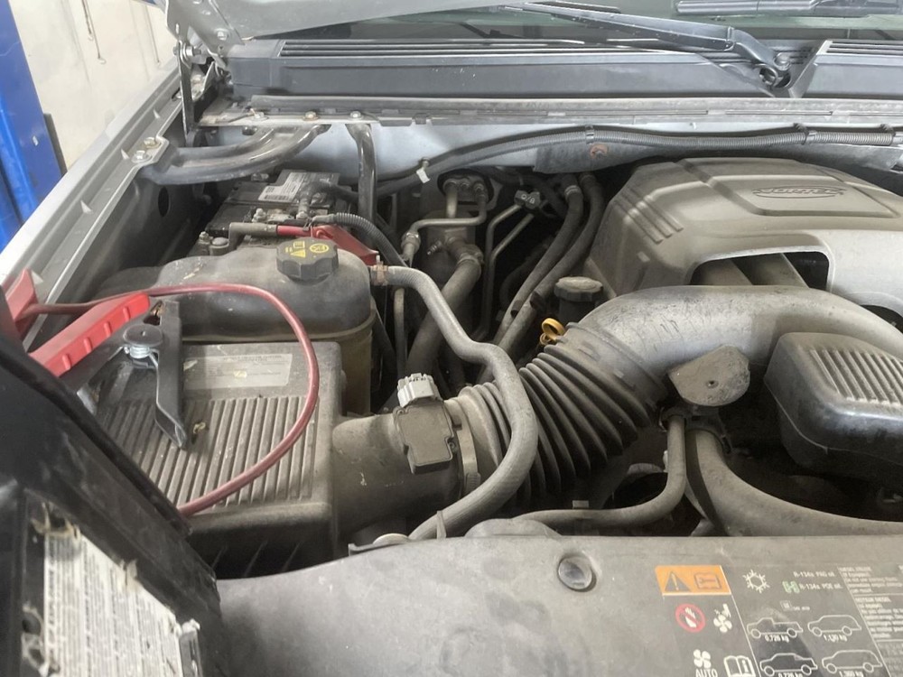 Fuse Box Engine Fits 10-14 ESCALADE 1067648
