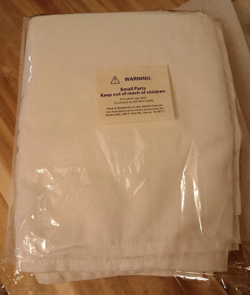 Annie's Hook & Needle HNK022