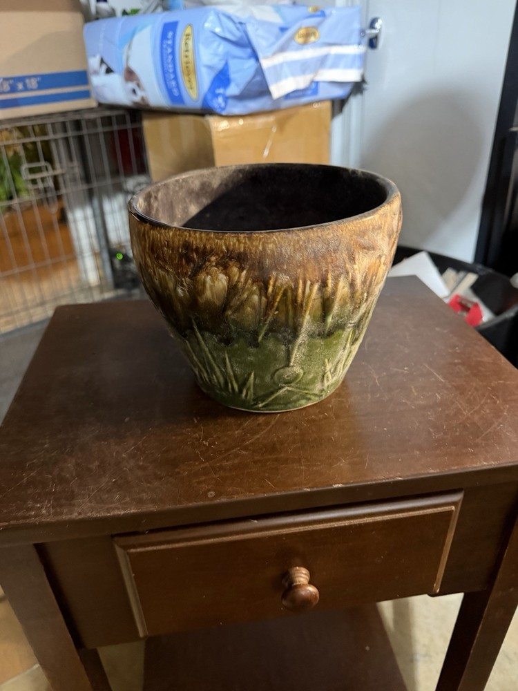 Large Art Deco Robinson Pot