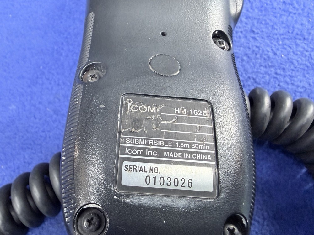 ICOM HM-162B Commandmic III Second Station Handset- AS-IS CONNECTOR ISSUE