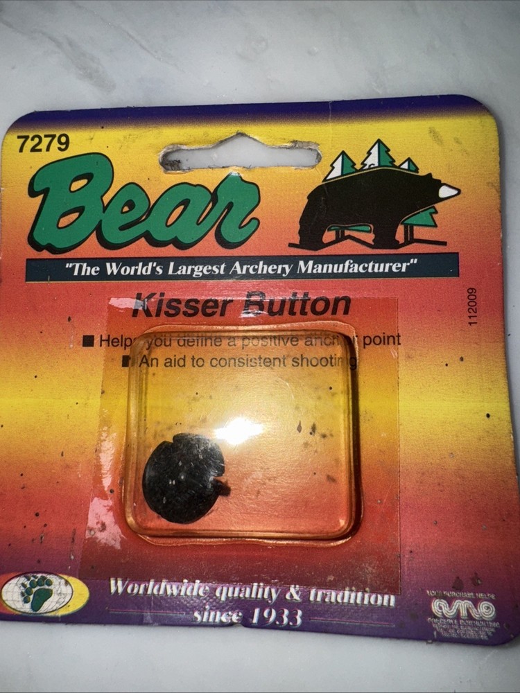 Bear Jennings Kisser Button