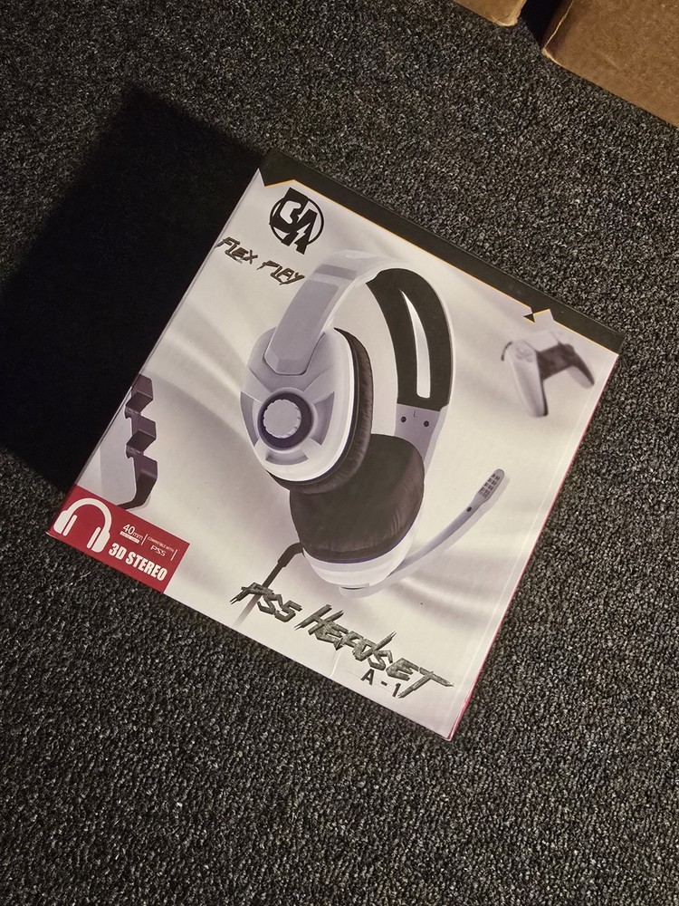 B&A- [A1] Wired Gaming Over-Ear Headset- White/Black ***