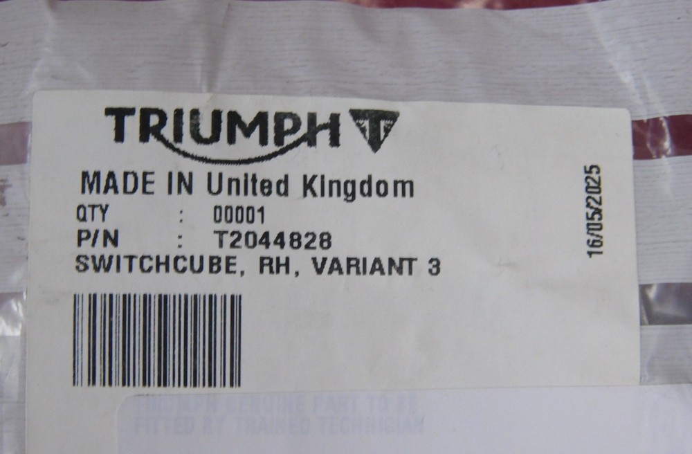 *NEW! Right Side Switchcube Handlebar Pod OEM Triumph Start / Stop Button Switch