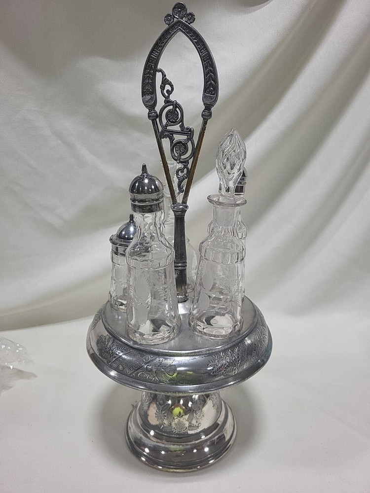 VINTAGE SILVER PLATE 6 PIECES CRUET SET Victorian Style