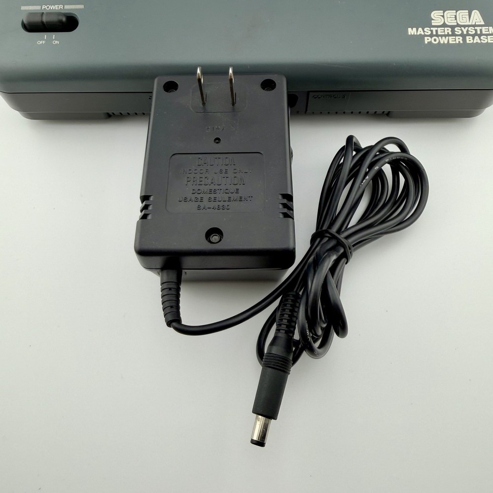 Sega Master System II 2 Launch Edition Gray Console NTSC W/ Controller & Cables