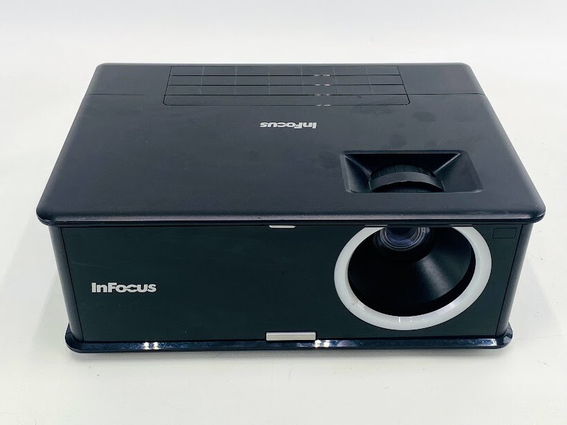 InFocus IN2116 DLP Projector