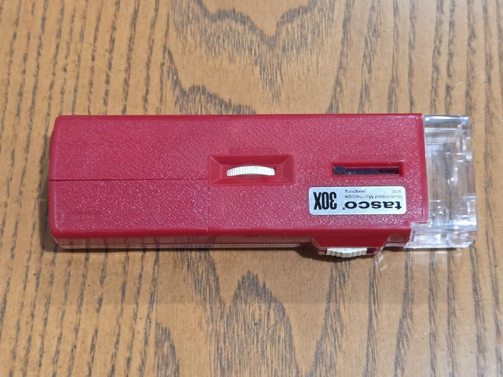 Tasco 30X Illuminated Mircoscope Red