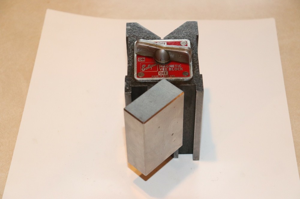 Eclipse Dual-Vee Magnetic V-Block. # E934. Condition used.