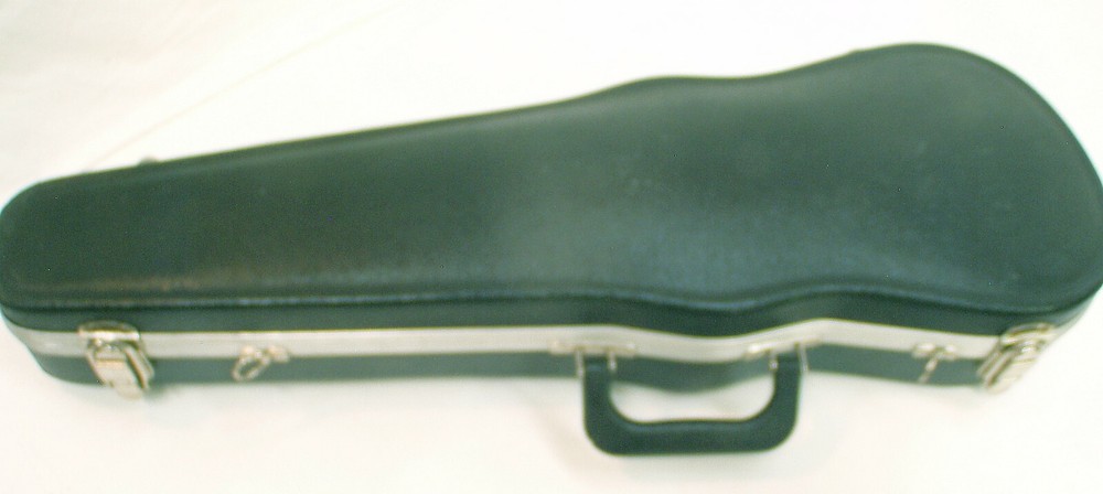 Vintage 1/2 size German violin