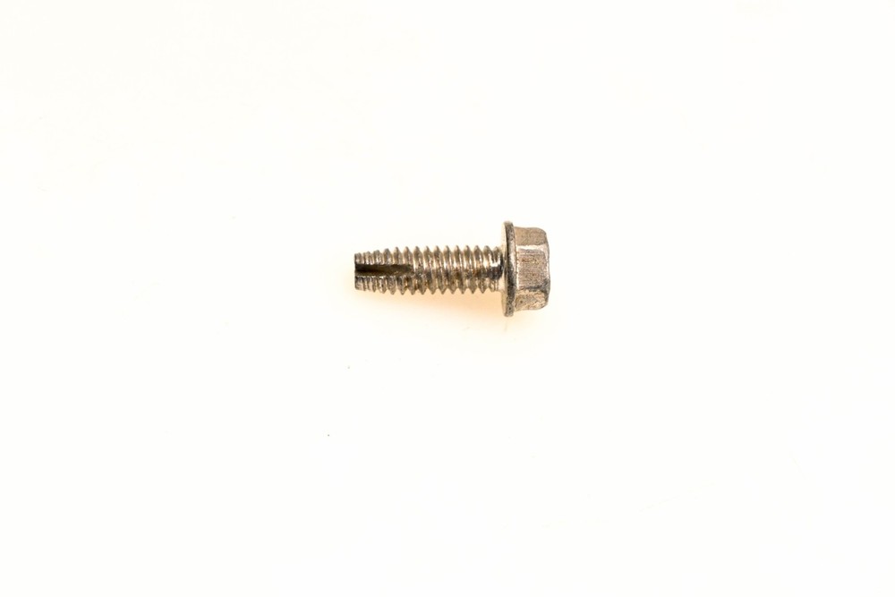 OMC 305756 Screw NOS