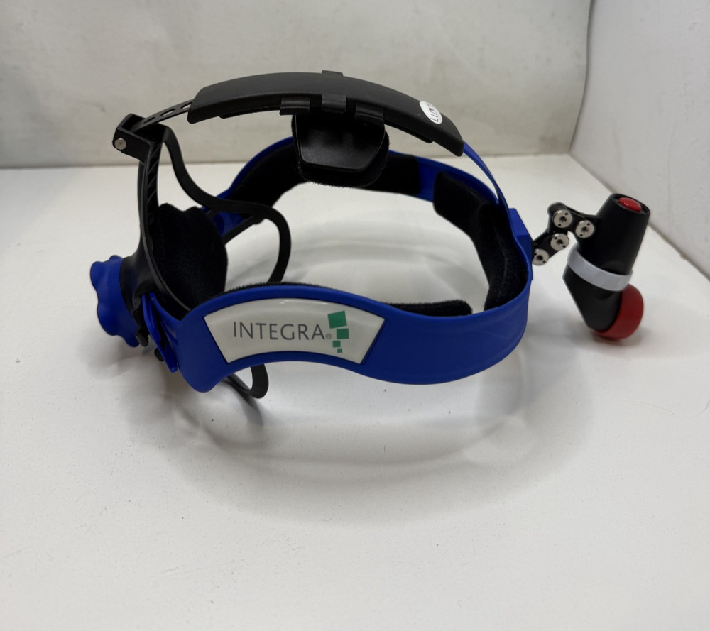 Integra Luxtec MLX Light Source W/ Fiber-Optic cable & headset