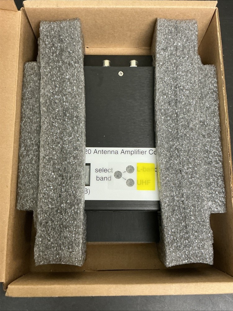 Antenna Amplifier Combiner UM-9720A-1