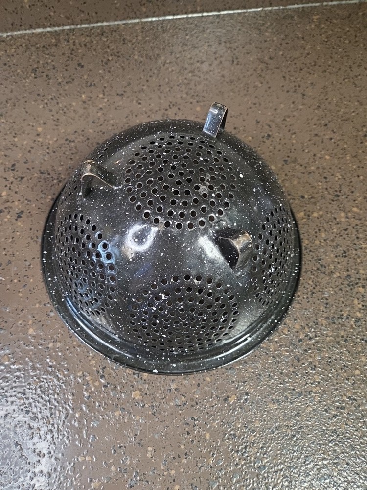 Vintage Enamelware Footed Colander Strainer Black White Speckled Primitive 9.5”
