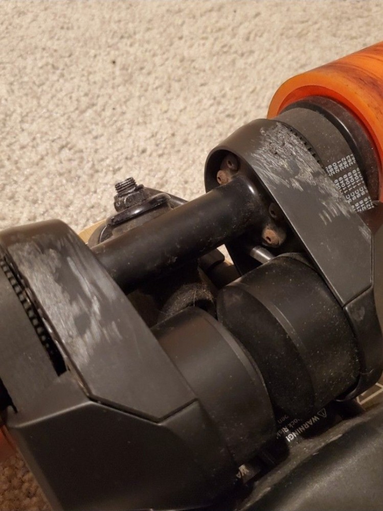 Boosted Board V2 Dual+ (Extra Battery For Extended Range)