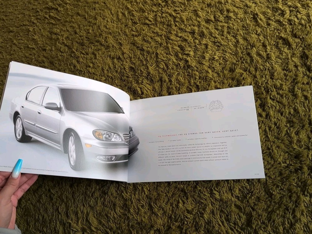 2002 Infiniti Car Brochure