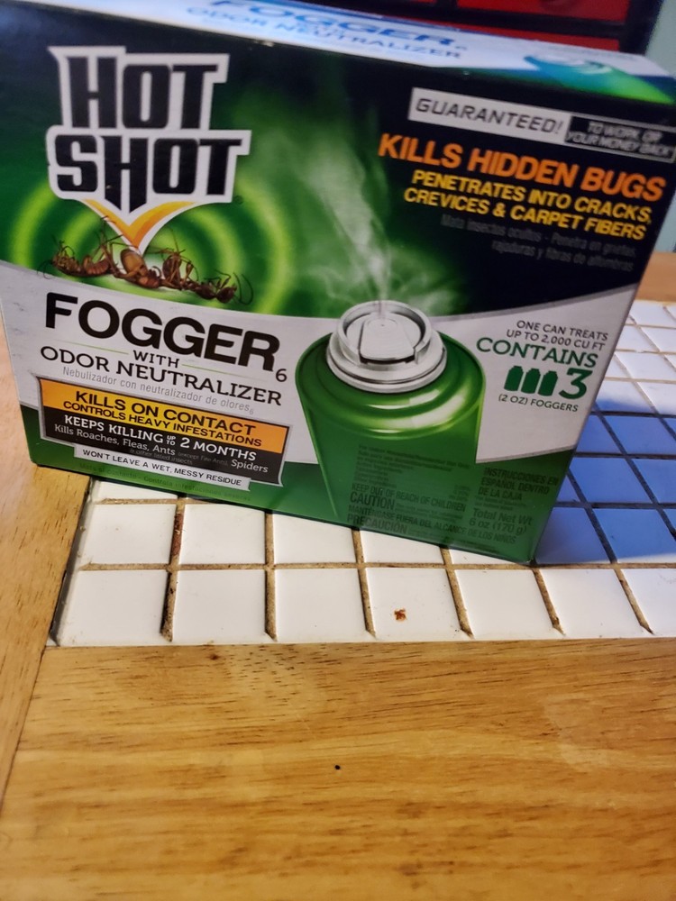 3-pack HOT SHOT Fogger with Odor Neutralizer Insect Killer Roach Ant Flea Spider