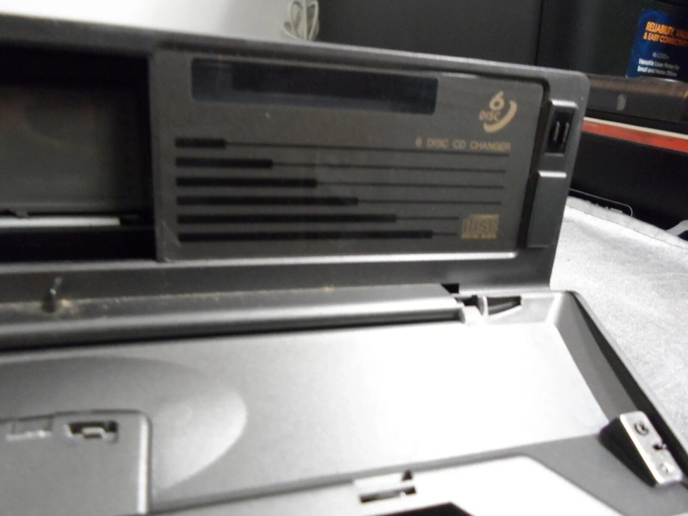 AIWA ADC-M60 6-CD changer system RF-M60 plus Modulator CD changer Control unit