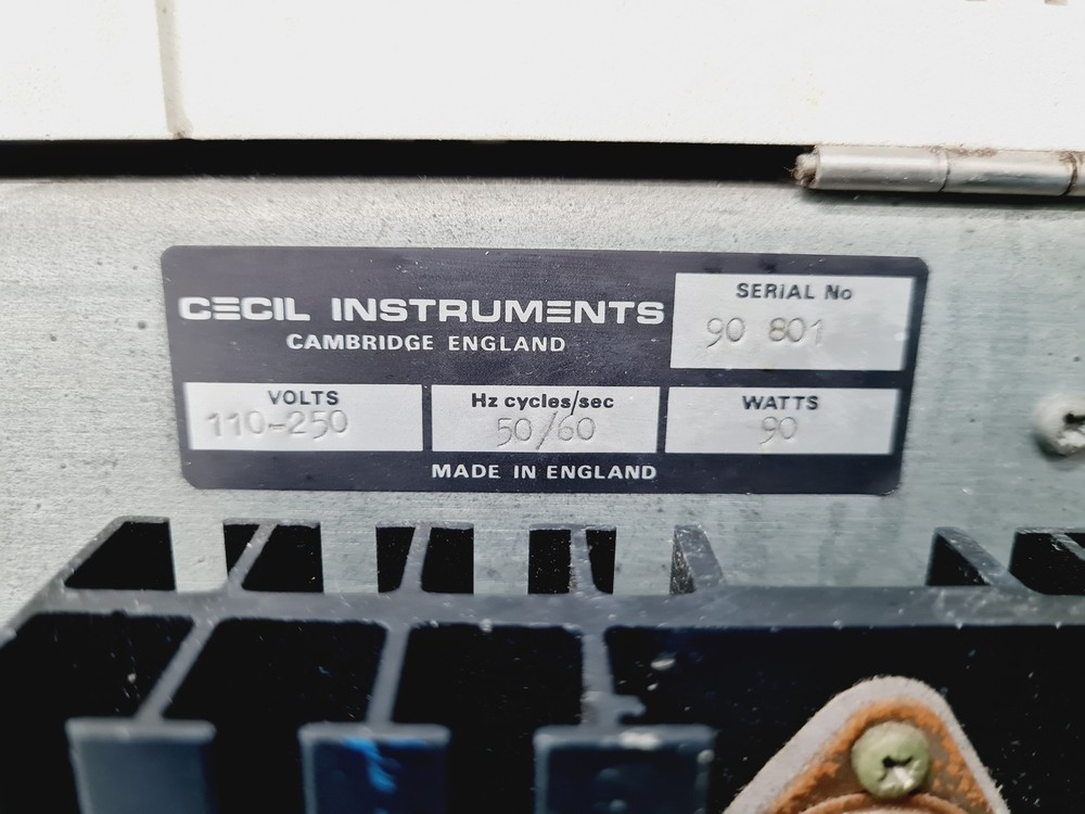 CECIL CE 1010 Spectrometer Lab