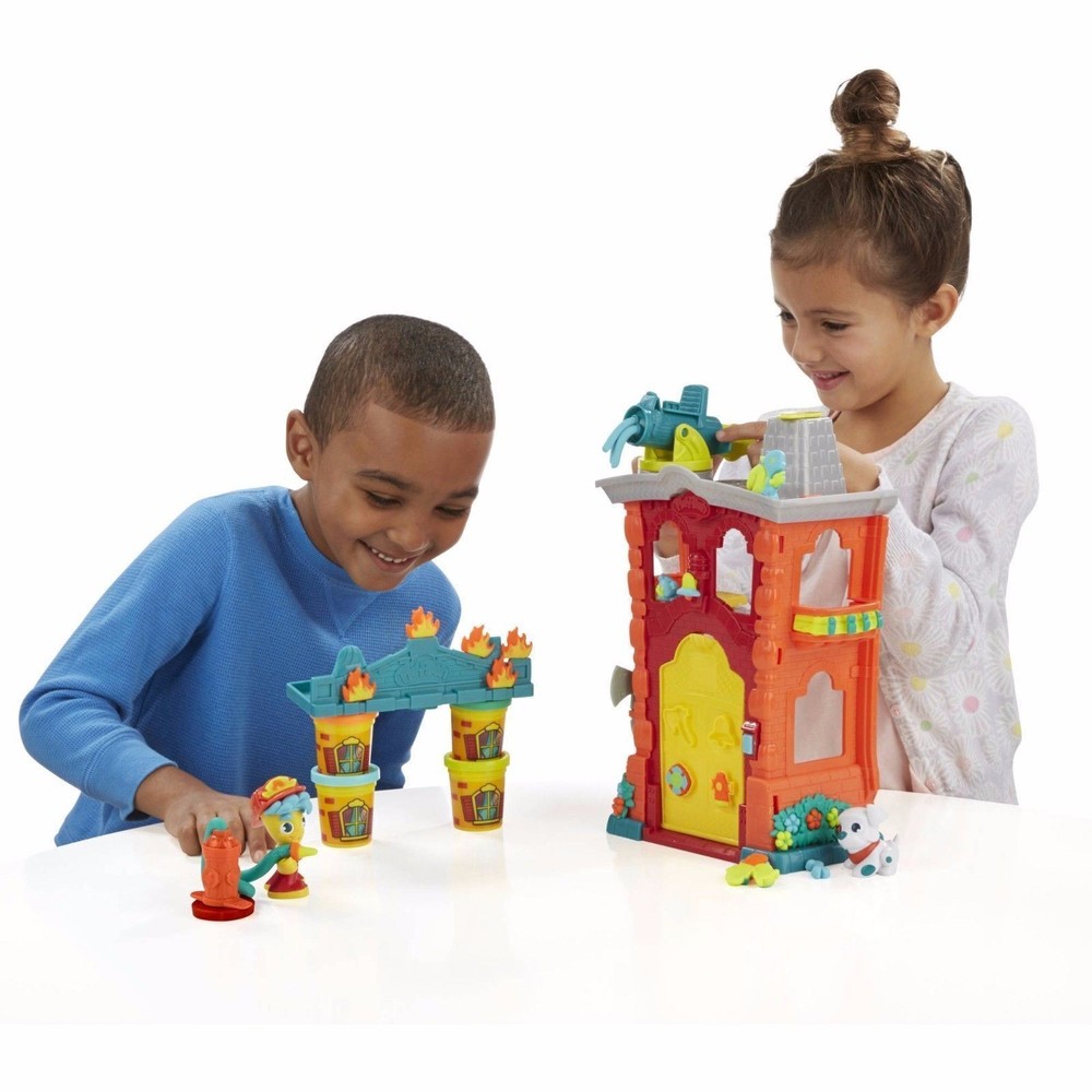 Play-Doh Town Firehouse Modeling Compound Playset