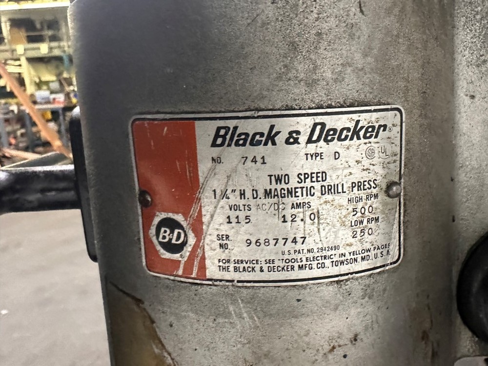 BLACK & DECKER #741 MAGNETIC DRILL
