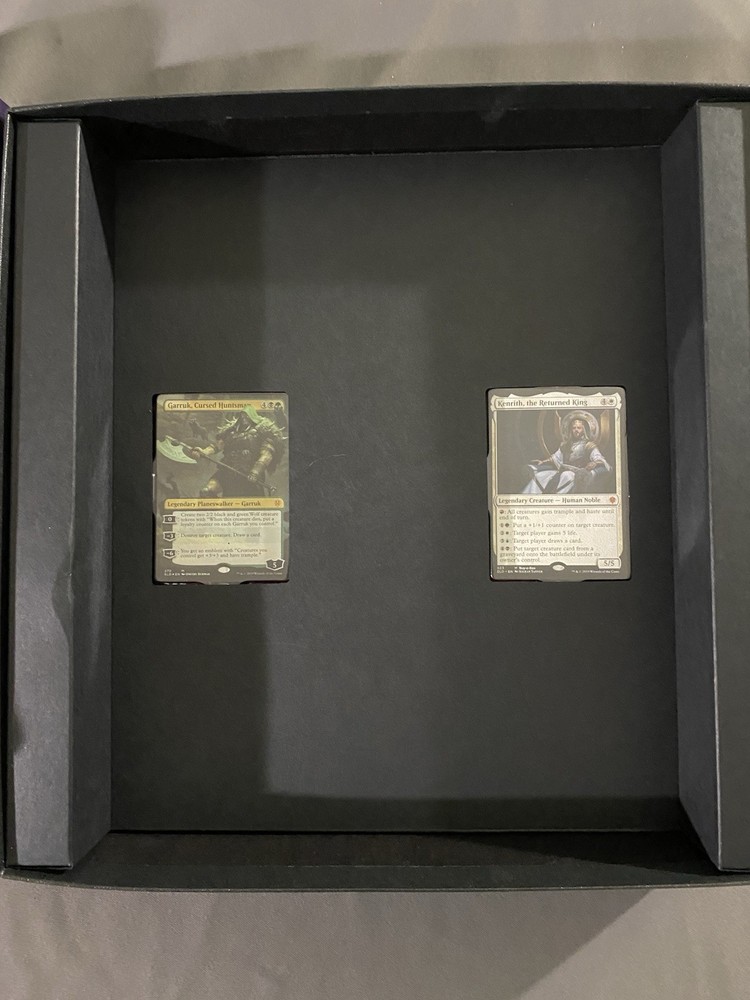 Throne of Eldraine - Deluxe Collector's Edition - Complete with Code