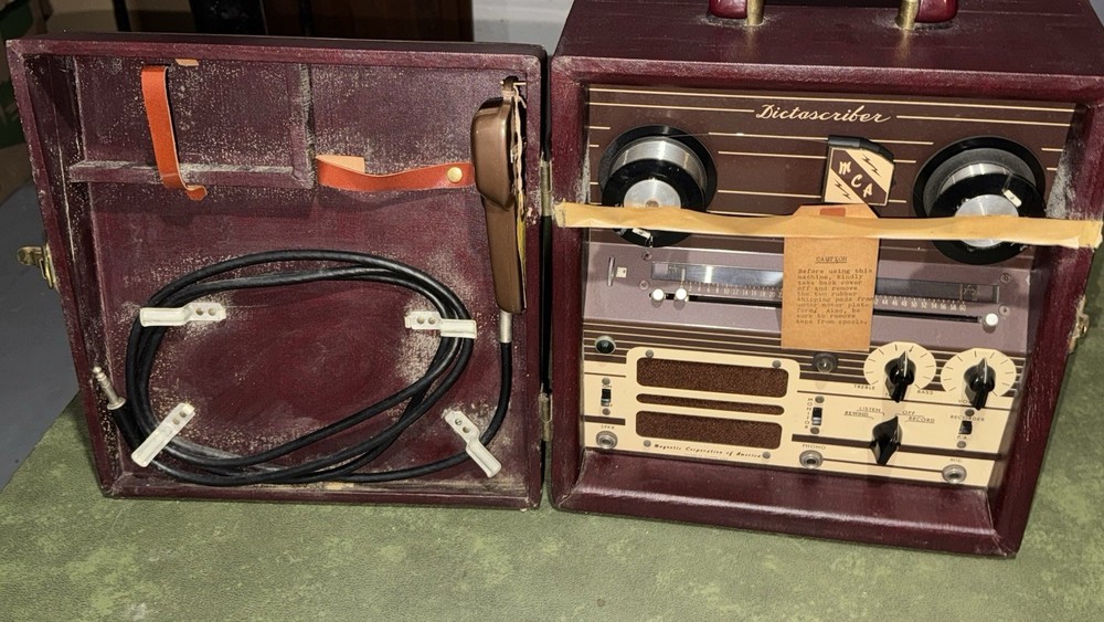 MCA DICTASCRIBER Wire Recorder